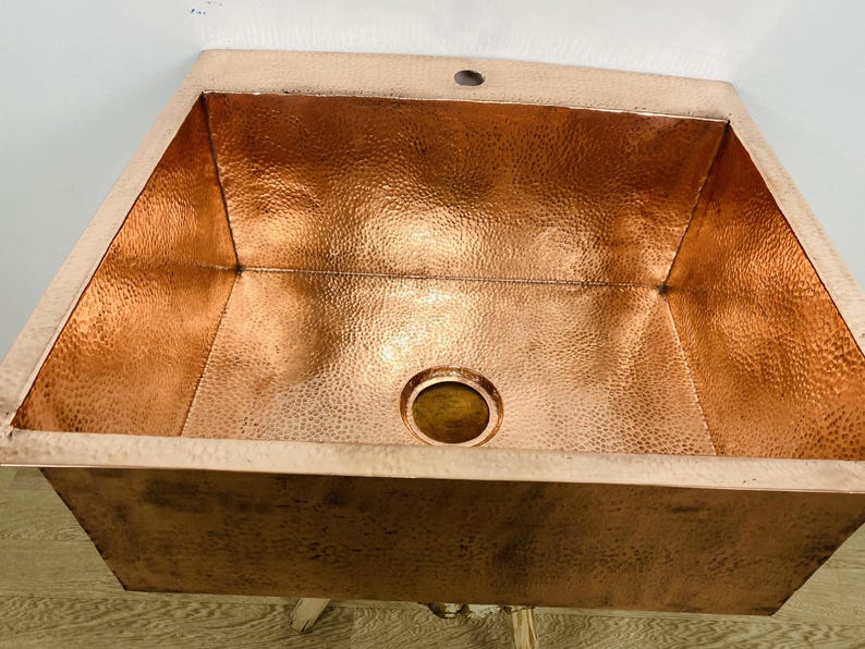 Hand-Hammered Pure Copper Farmhouse Sink