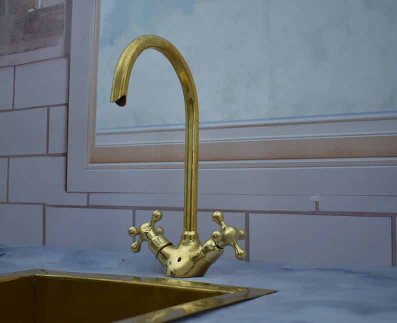 Solid Brass Bridge Faucet