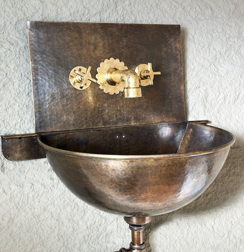 Artisan Widespread Brass Wall Faucet with Scalloped Backplate
