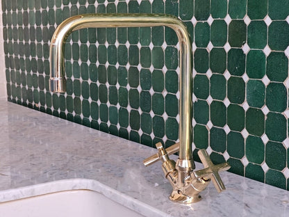 Brass Single-Hole Kitchen Faucet