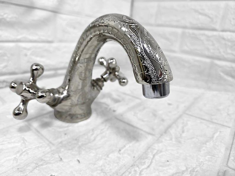 Engraved Chrome Bathroom Faucet