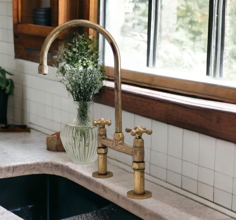 Luxury Solid Brass Bridge Kitchen Faucet