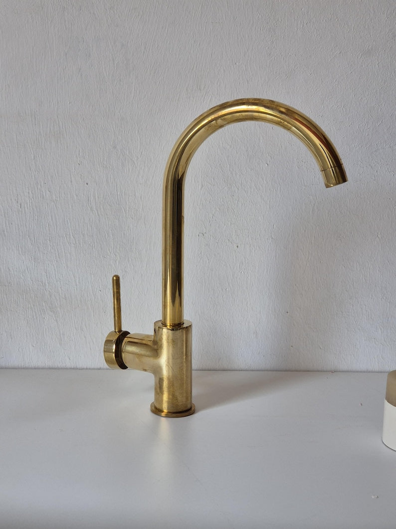 Modern Polished Brass Gooseneck Single-Handle Faucet