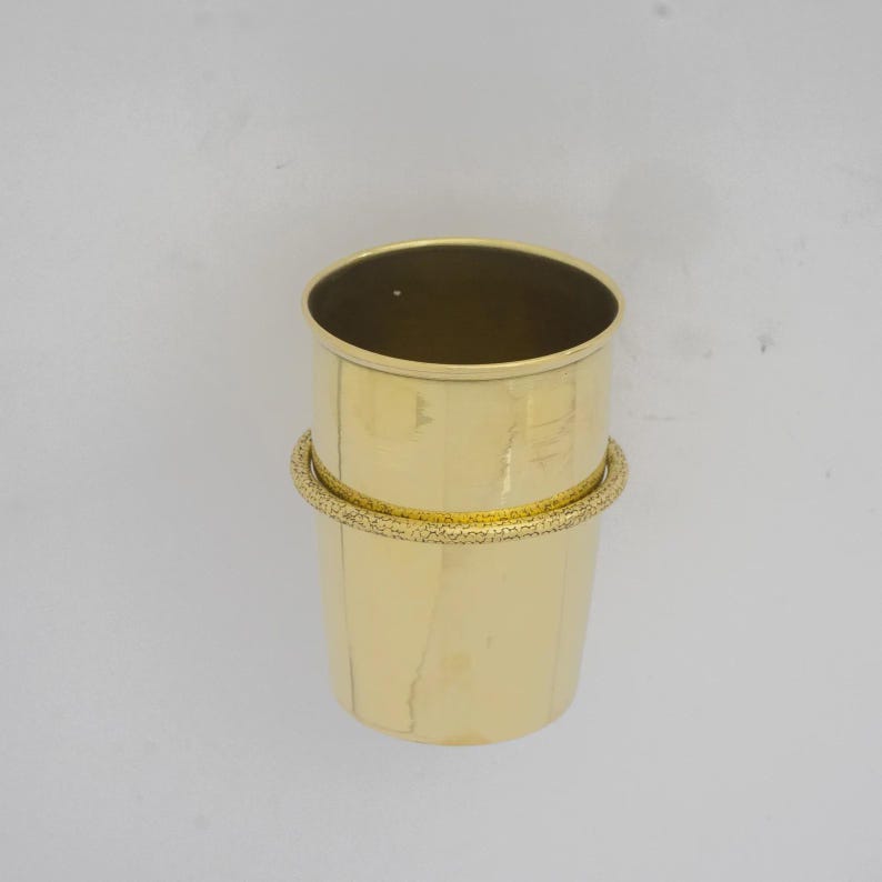Brass Wall-Mounted Toothbrush Holder for Bathroom Cup
