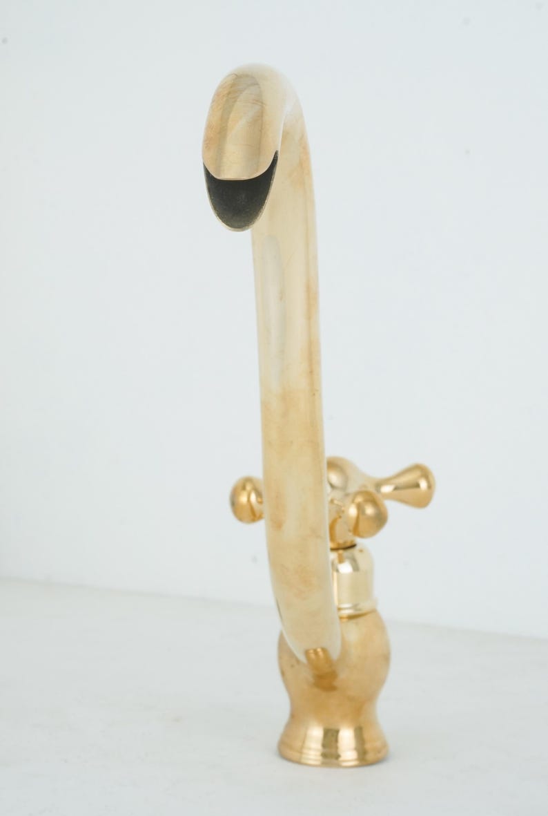Aged Brass Gooseneck Tap with Side Lever