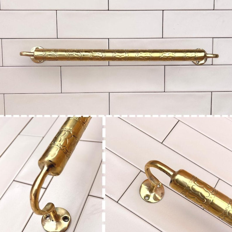 Vintage Rustic Wall-Mounted Towel Bar