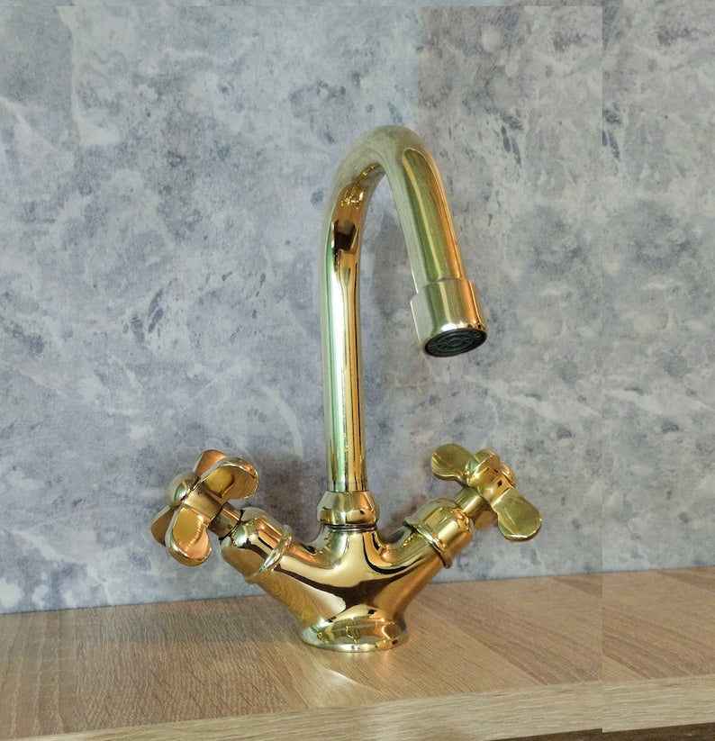 Vintage Brass Deck Mount Bathroom Faucet
