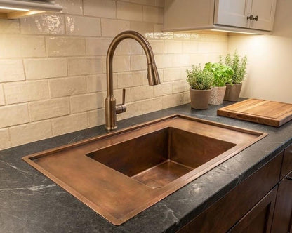 Single-Hole Brass Bathroom Faucet with Dual Cross Handles