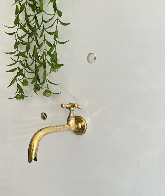 Long-Reach Laundry or Utility Tap Polished Brass