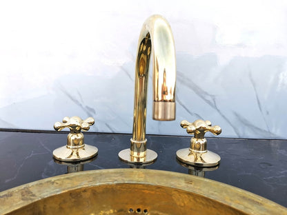 Widespread Unlacquered Brass Deck