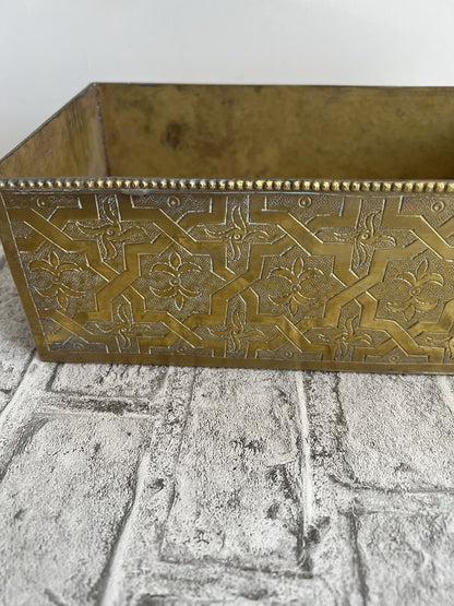 Handmade Brass Tissue Box Cover – Moroccan Engraved Metal Decorative Tissue Holder