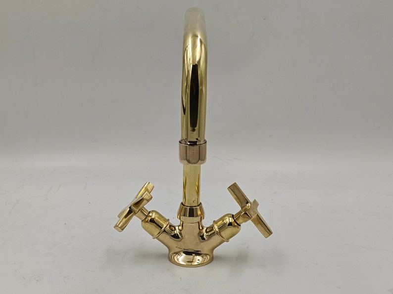 Dual Cross Handles, Single Hole, High-Arc Spout