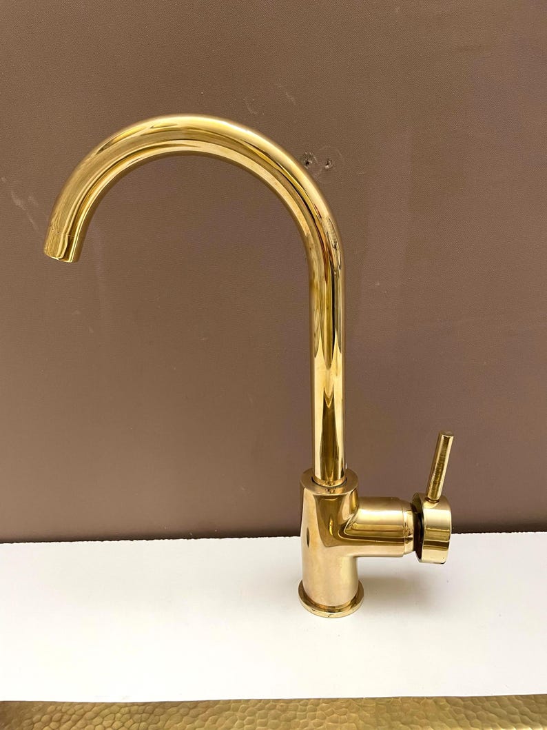 Polished Brass Gooseneck Kitchen Faucet with Lever Handle