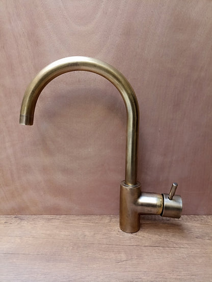 Brushed Antique Brass Gooseneck Kitchen Faucet with Lever Handle