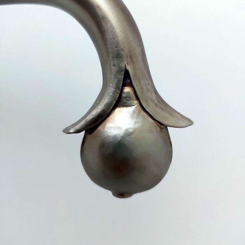 Vintage Wall-Mount Faucet