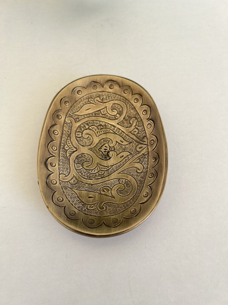 Handmade Brass Soap Dish Set – Engraved & Hammered Brass Bathroom Trays