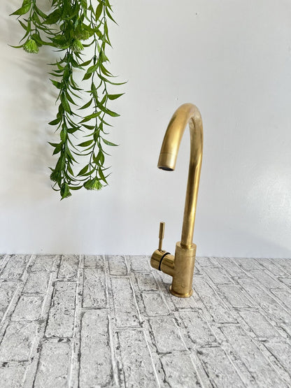 Antique Brass Gooseneck Kitchen Faucet with Slim Lever Handle