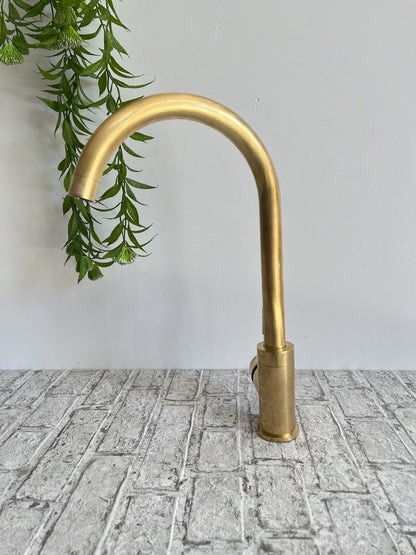 Antique Brass Gooseneck Kitchen Faucet with Slim Lever Handle