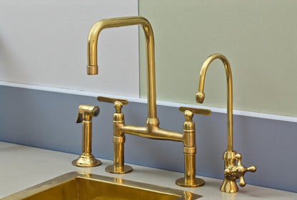 Luxury Deck Mount Farmhouse Faucet