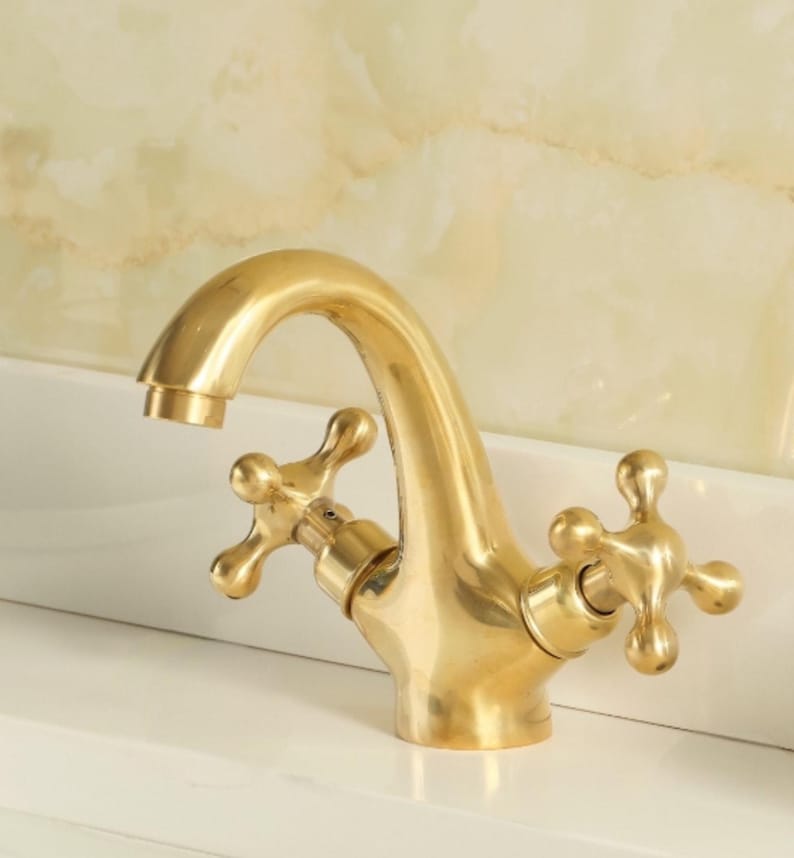 Vintage Polished Brass Bathroom Faucet with Cross Handles