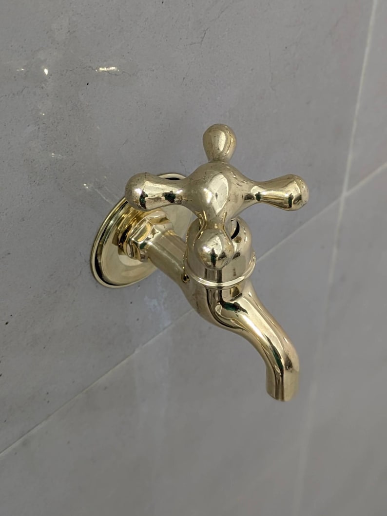Polished Brass Wall Tap