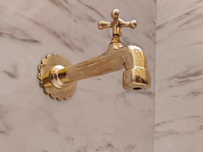 Polished Brass Wall Mount Faucet Tap