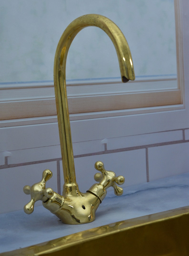 Solid Brass Bridge Faucet
