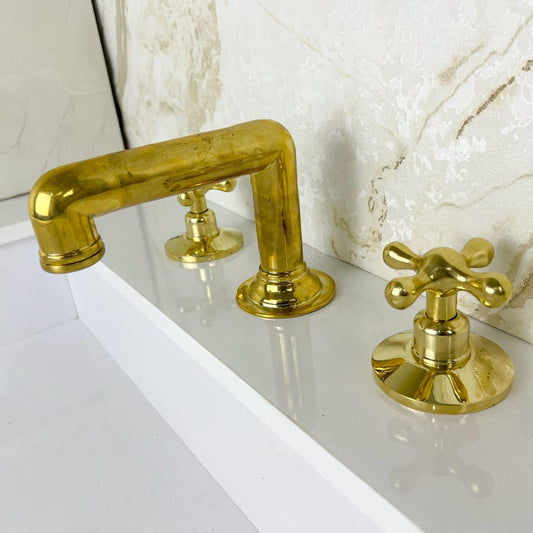 Classic Polished Brass Widespread Faucet with Cross Handles