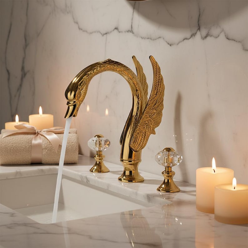 Majestic Swan Luxury Gold Faucet
