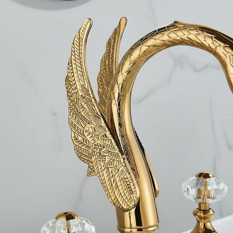 Majestic Swan Luxury Gold Faucet