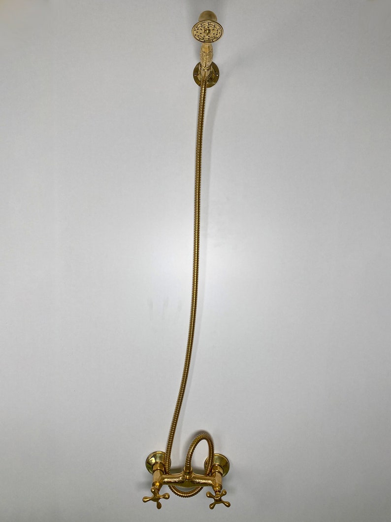 Solid Brass Single-Handle Shower System Featuring