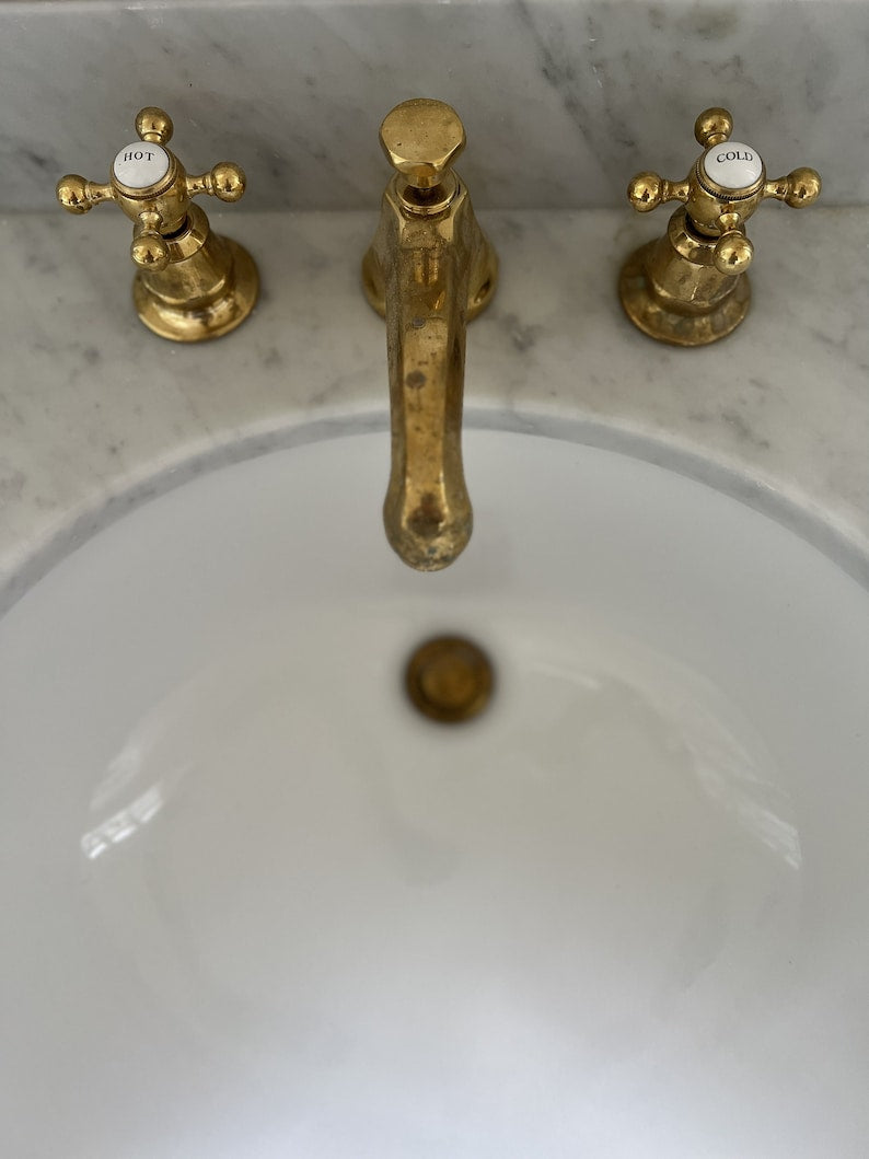 Minimalist T-Bar Wall-Mount Faucet