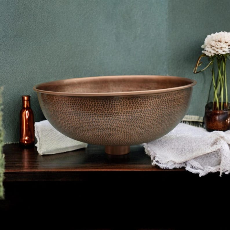 Round Hammered Copper Sink