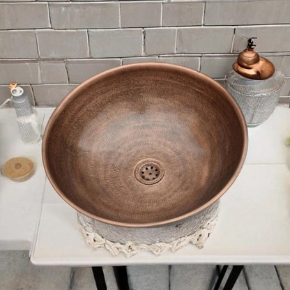 Round Hammered Copper Sink