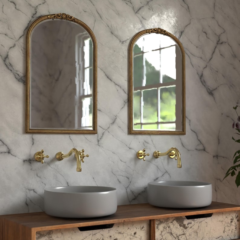 Wall Mounted Brass Bathroom Faucet