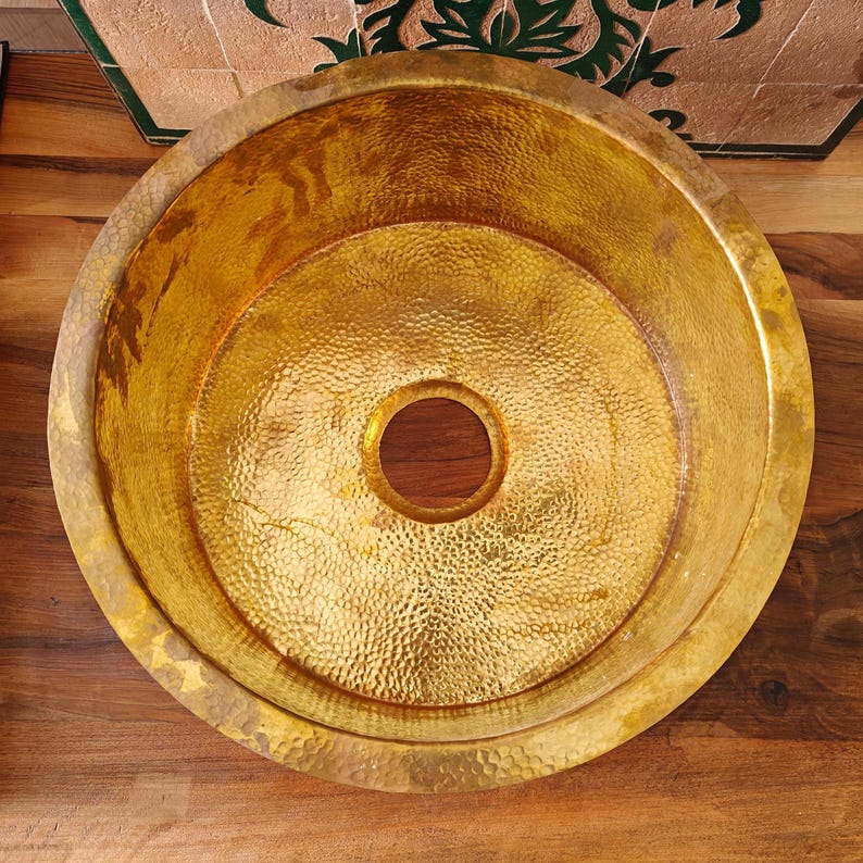 Hammered Brass Deep Round Basin