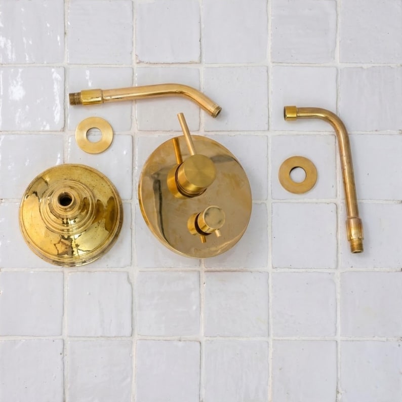 Exquisite Hand-Rubbed Brass Concealed Shower System