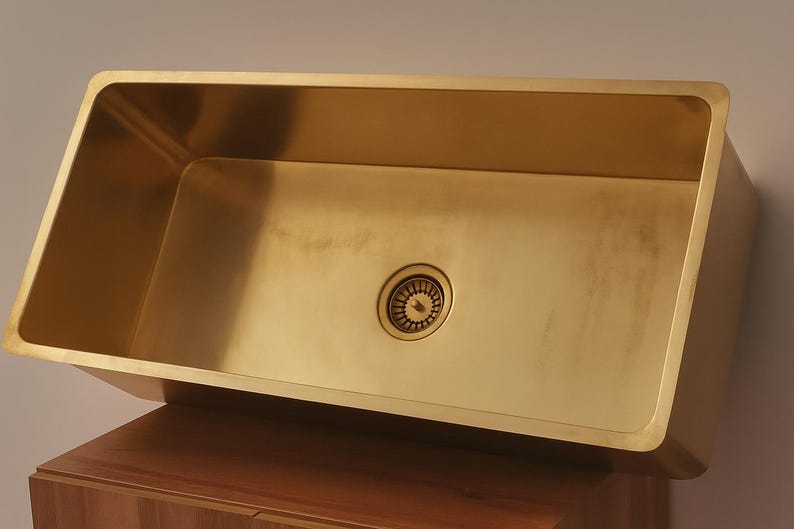 Single-Lever Brass Kitchen Faucet with Spring Spout
