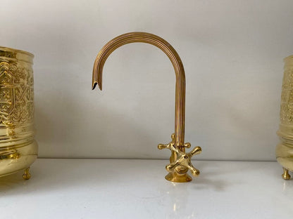 Polished Brass Swan-Neck Faucet with Scalloped Spout